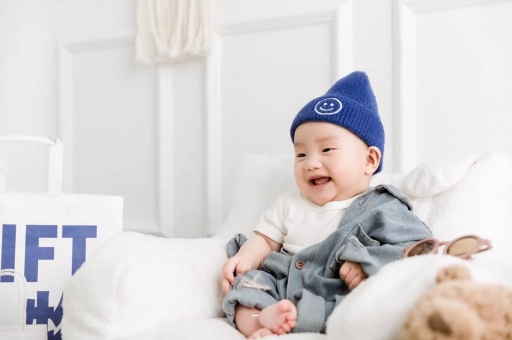 长岭宝宝发烧呕吐